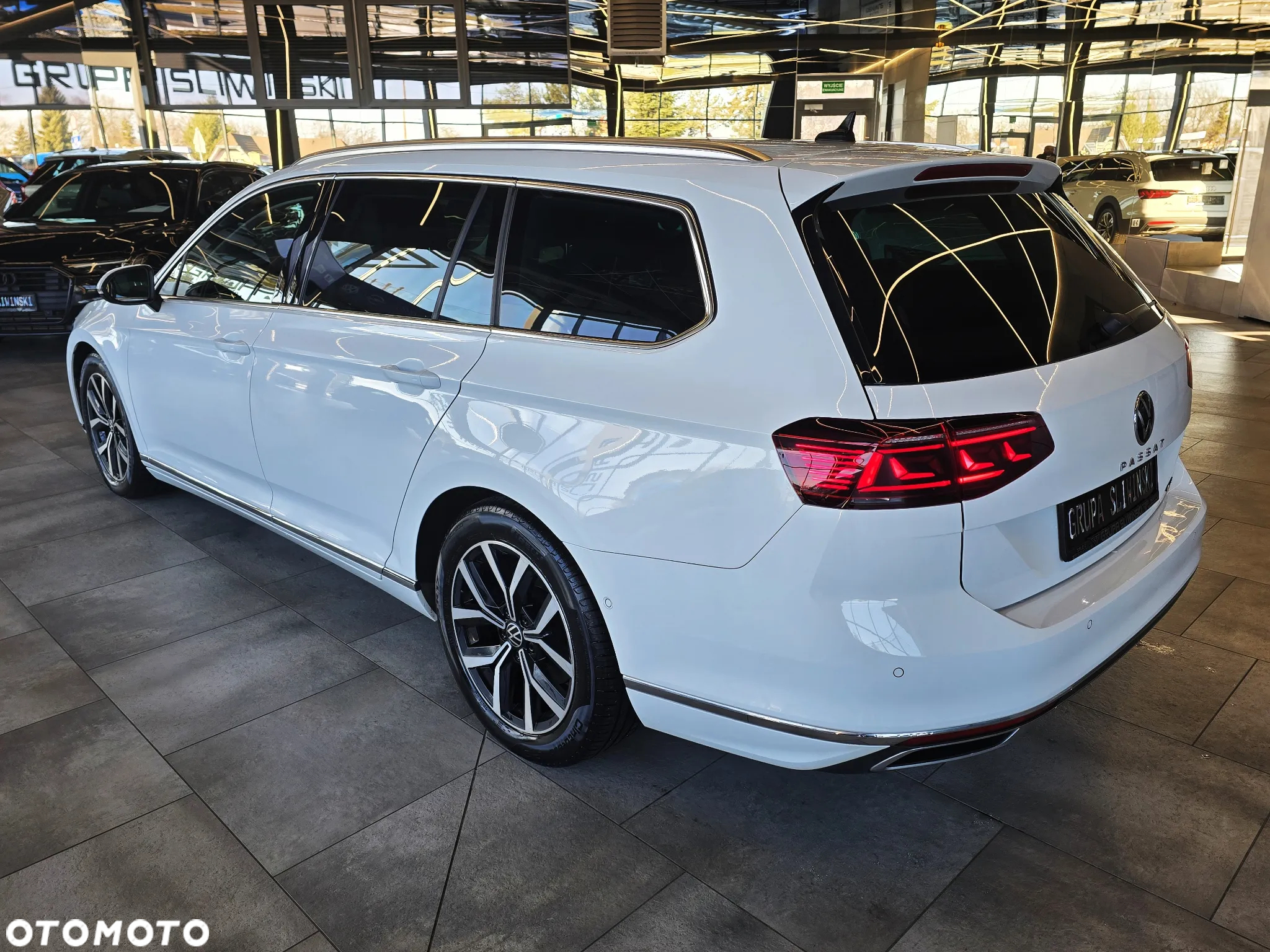 Volkswagen Passat 2.0 TDI 4Mot Elegance DSG - 6