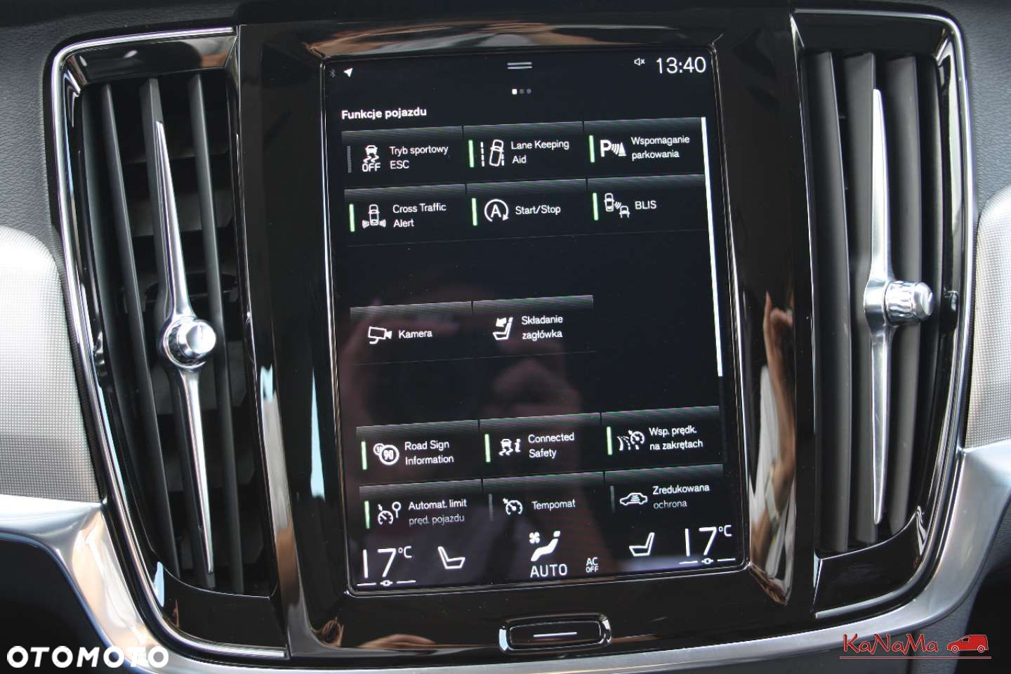 Volvo V90 Cross Country - 29