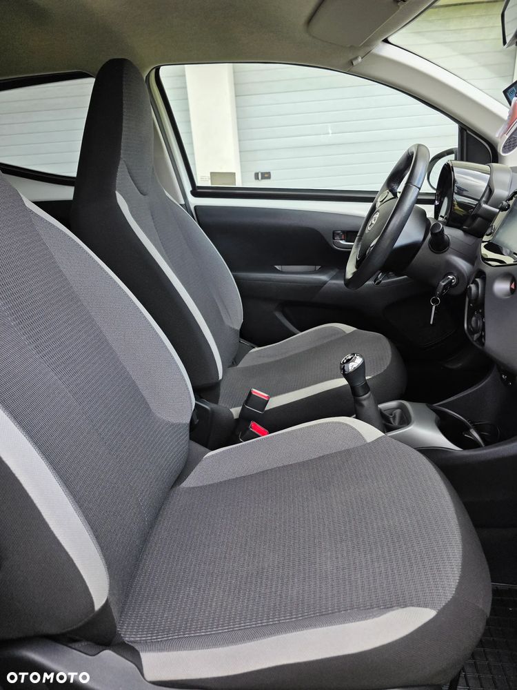 Toyota Aygo 1.0 VVT-i Black Edition - 13