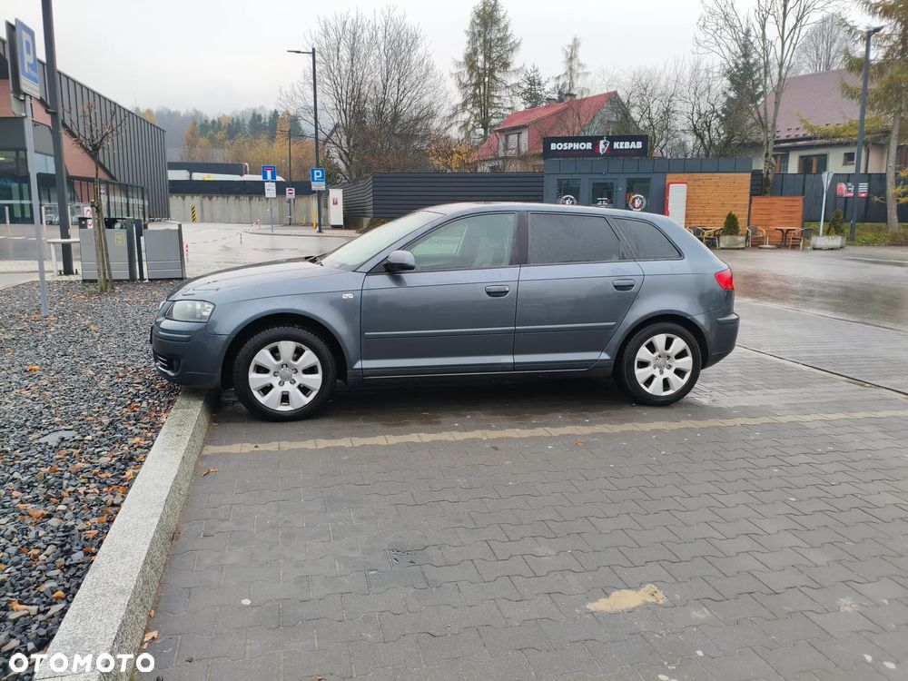 Audi A3 Sportback 1.9 TDI Attraction - 6