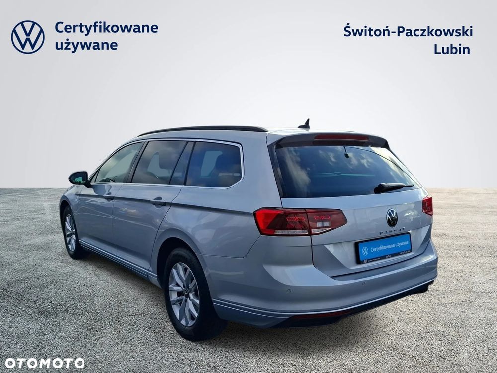 Volkswagen Passat Variant 2.0 TDI SCR DSG Business - 3