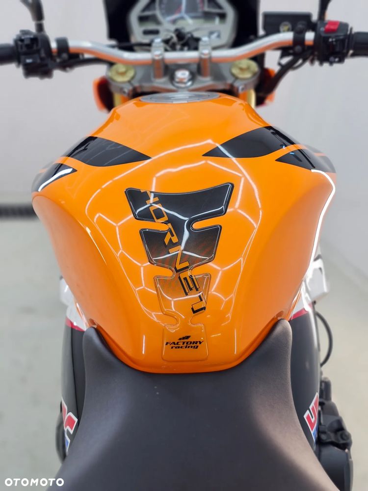 Honda Hornet - 15
