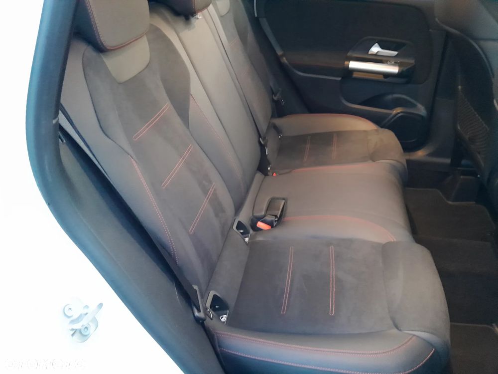 Mercedes-Benz Klasa B 200 Progressive 7G-DCT - 18