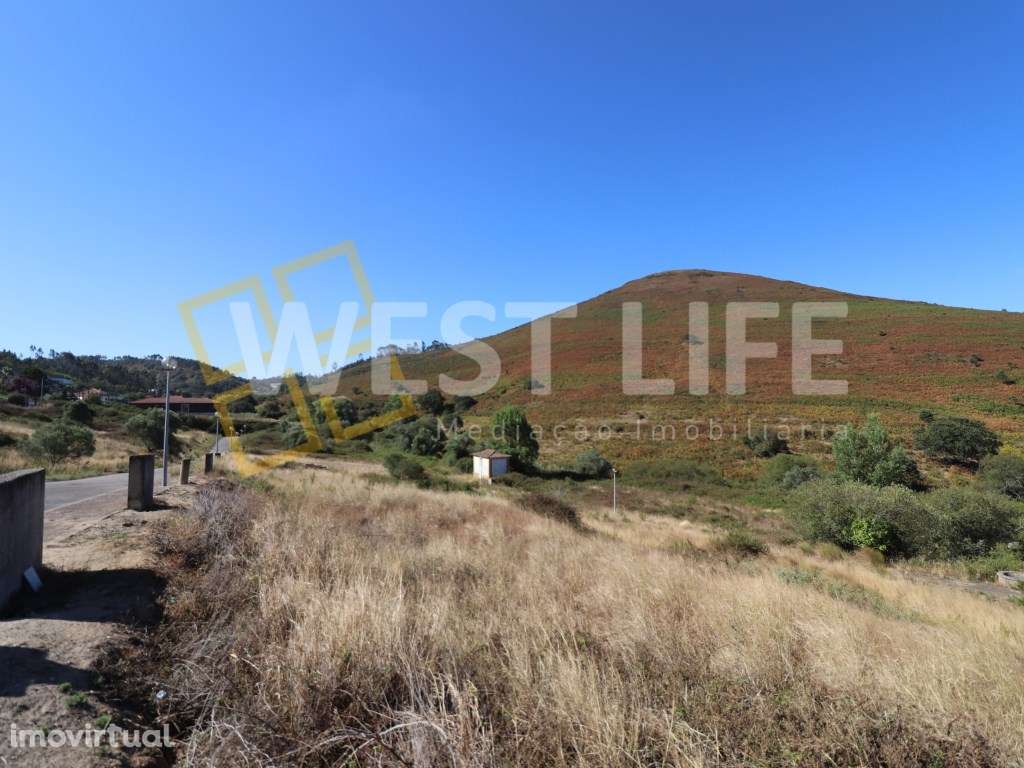 Investimento Seguro - Urbanização de Futuro - Lote com 558m2 - Grande imagem: 3/17