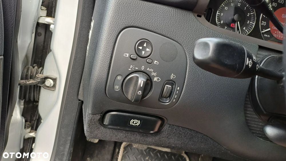Mercedes-Benz CLK 200 Kompressor Avantgarde Sport Edition - 16