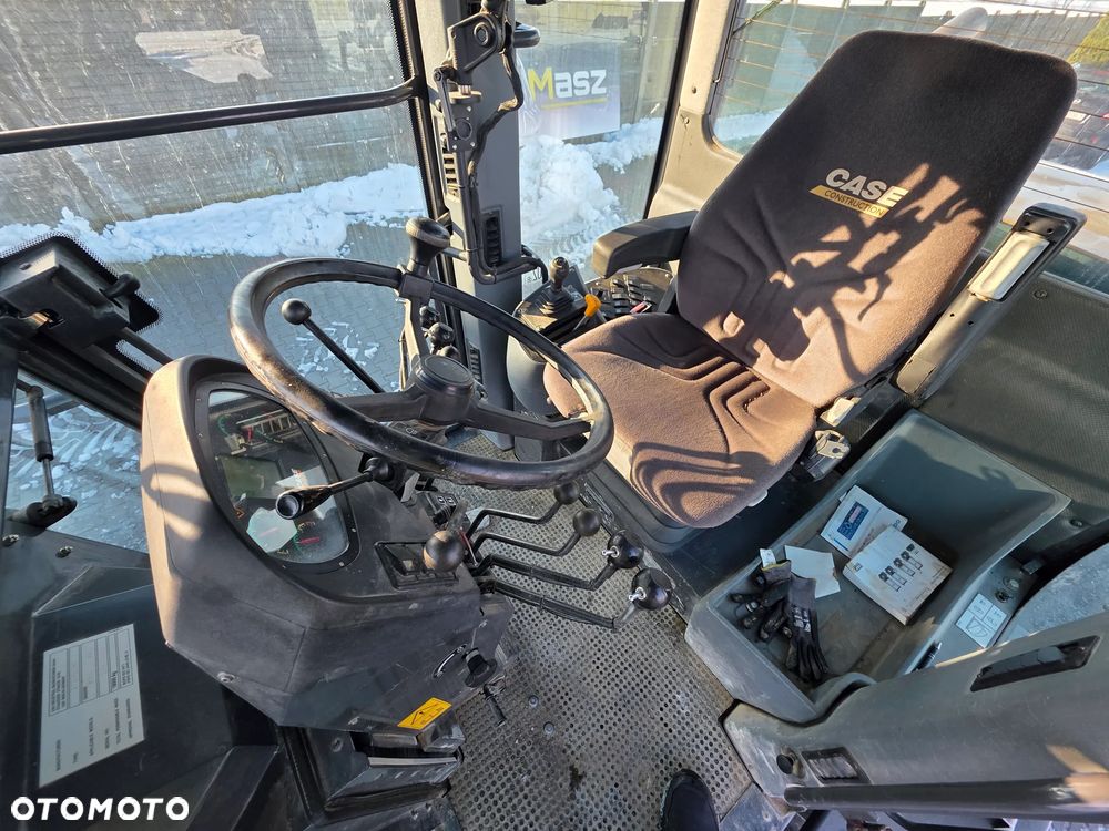 New Holland 836C AWD, 6X6, 2016 ROK, SYSTEM NIWELACJI TRIMBLE 3D - 22