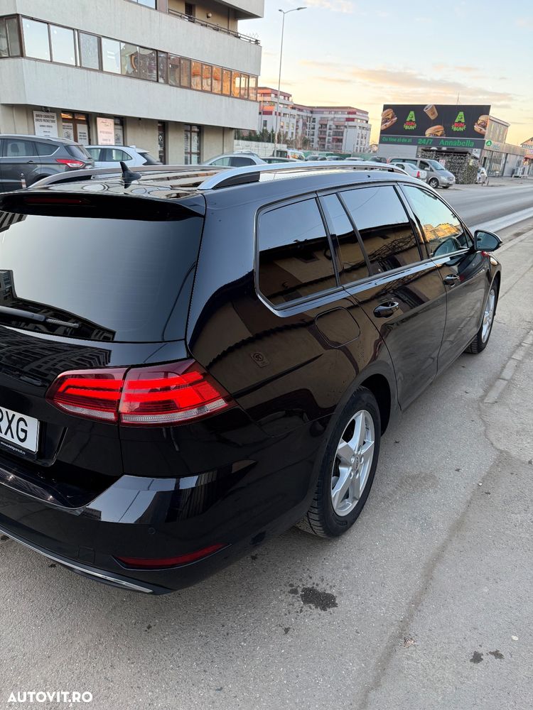 Volkswagen Golf Variant 2.0 TDI SCR DSG IQ.DRIVE - 5