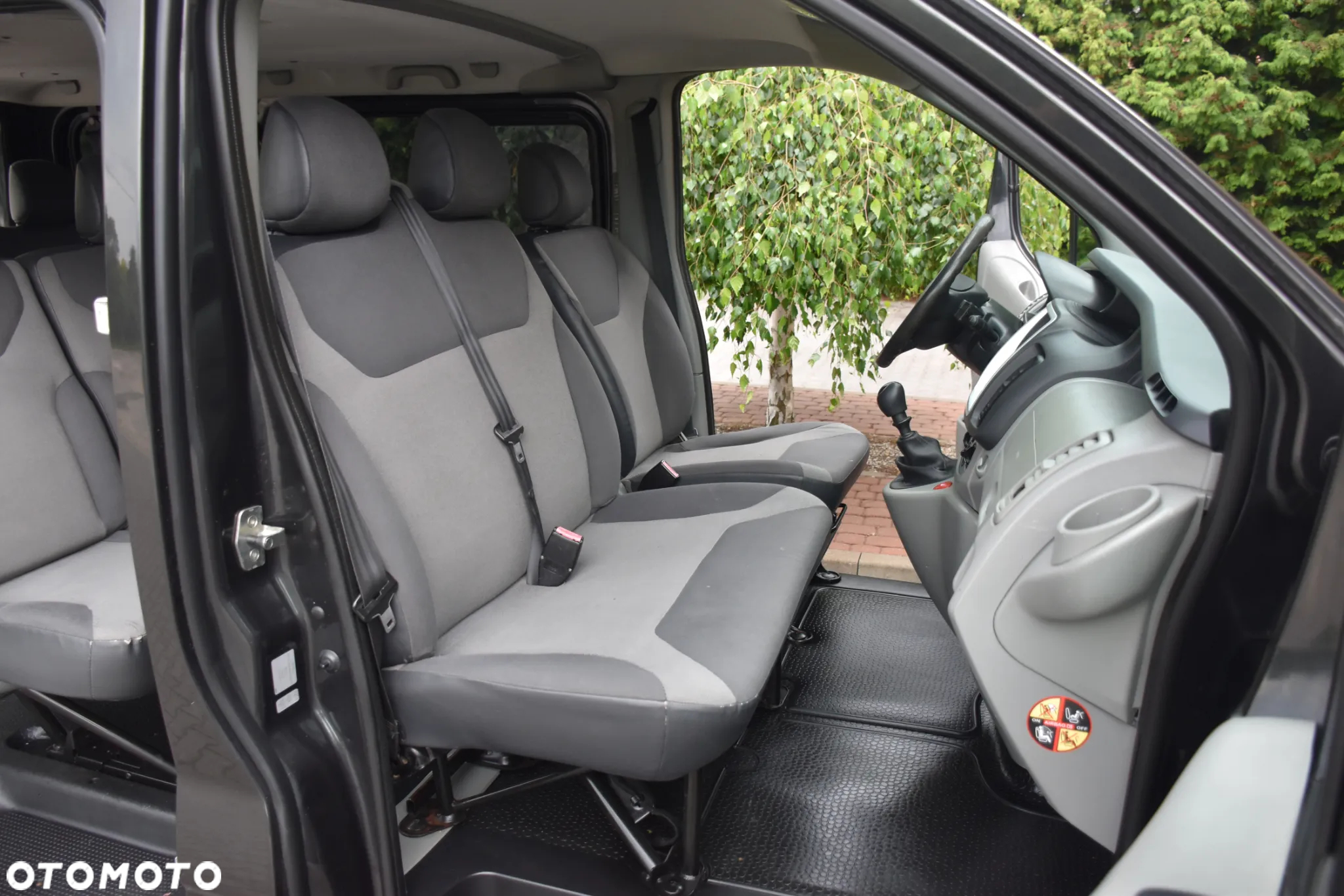Renault Trafic 2.0 dCi 90 L1H1 - 11