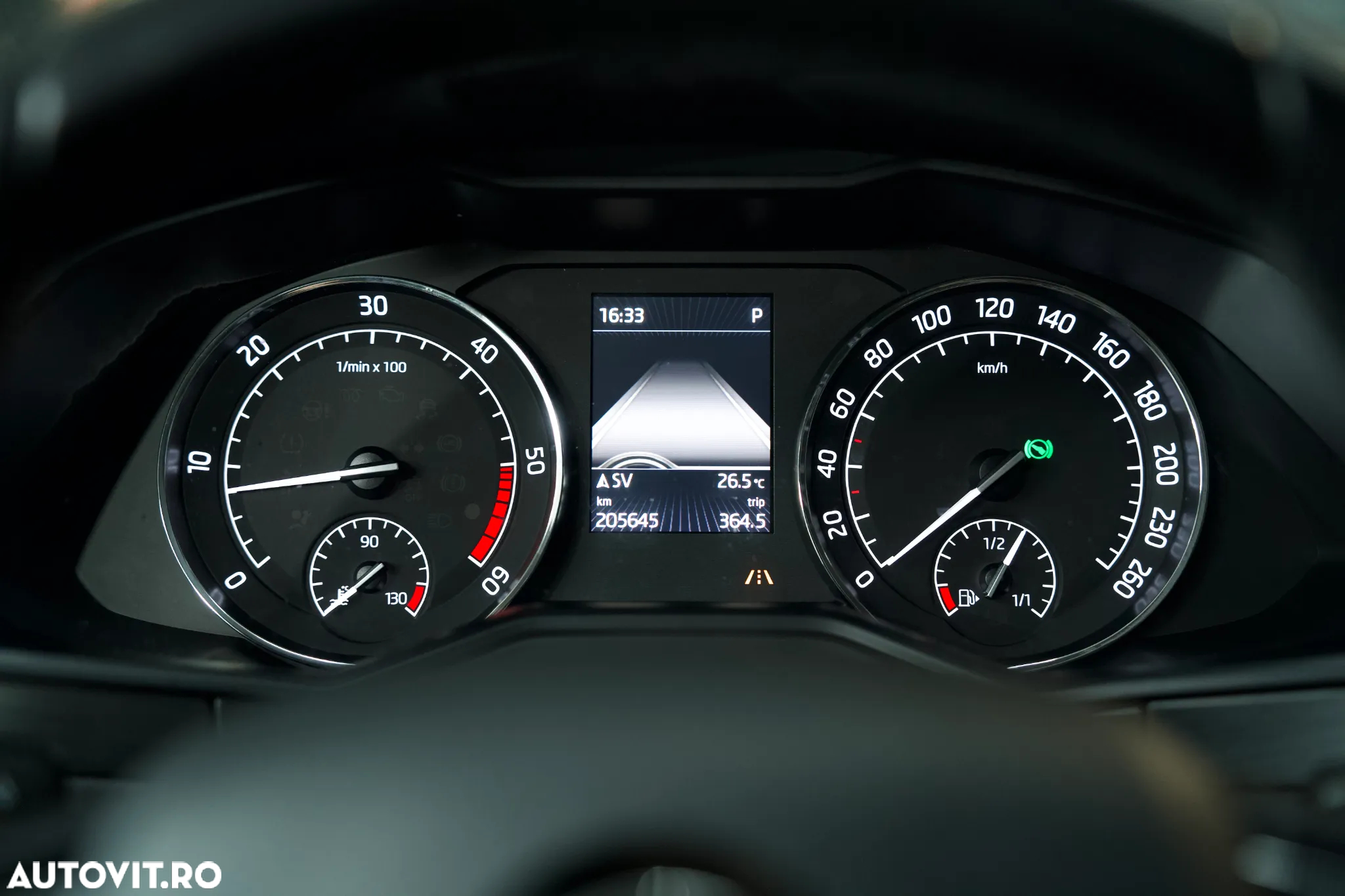 Skoda Superb 2.0 TDI DSG Style - 20