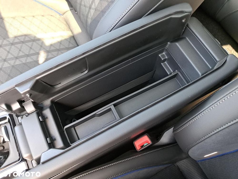 Volkswagen Passat - 26