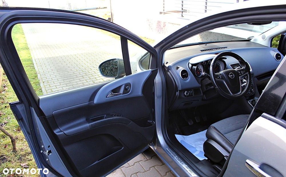 Opel Meriva - 10