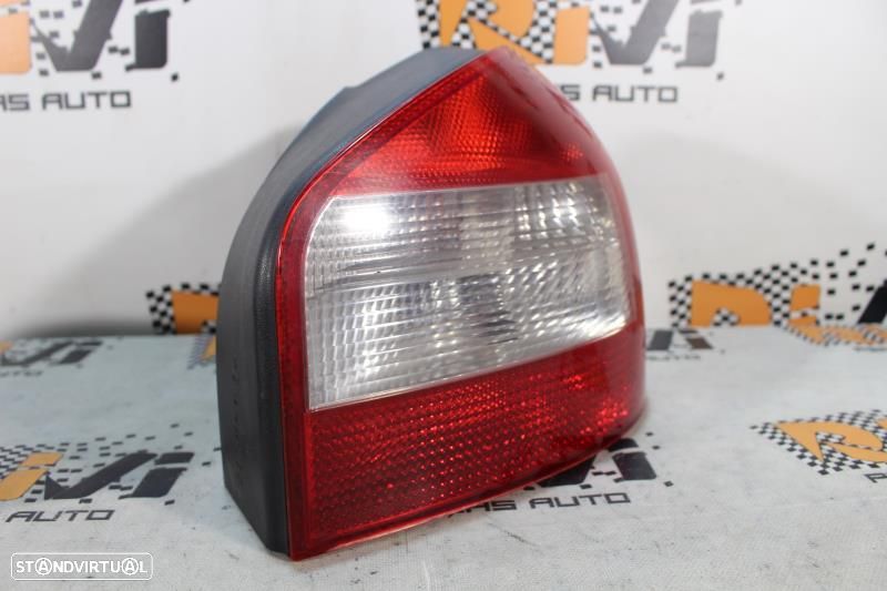 Farolim Direito Audi A3 (8L1)  Farolim Audi A3 8L / 8L0945096b - 5
