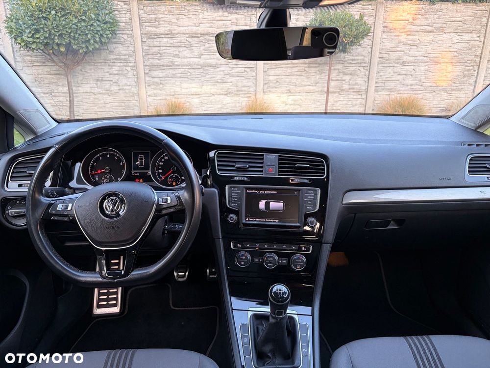 Volkswagen Golf 1.4 TSI BlueMotion Technology Allstar - 8
