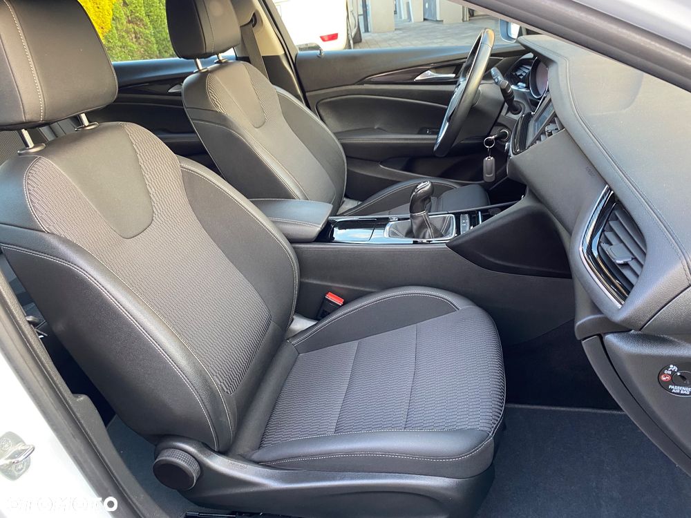 Opel Insignia 1.6 CDTI Edition S&S - 36