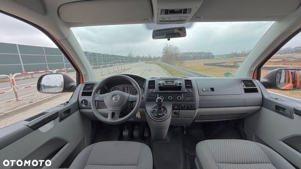 Volkswagen Transporter Lang - 10