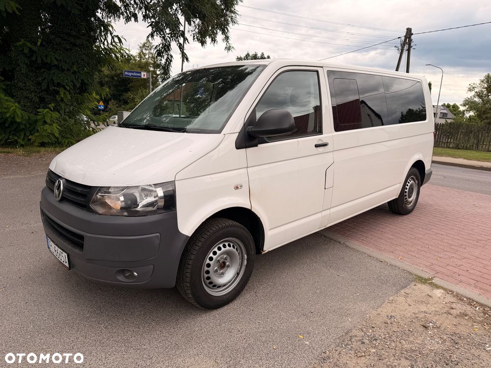 Volkswagen Transporter - 2