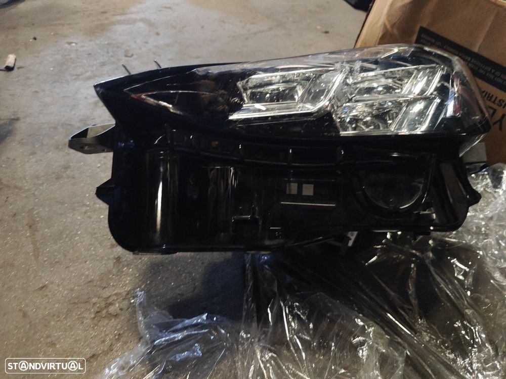 Farol Frente Esquerdo / Otica Esquerda Lexus Rc (_C1_) - 3