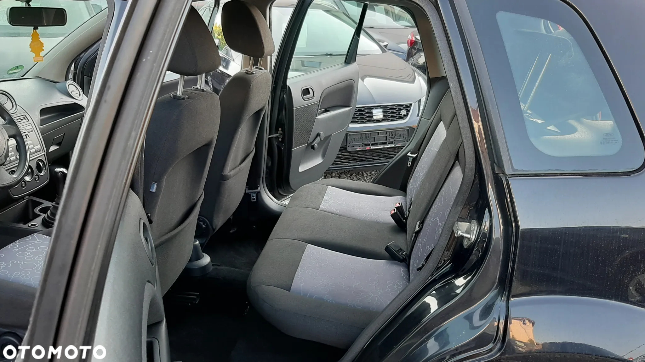 Ford Fiesta 1.3 - 10