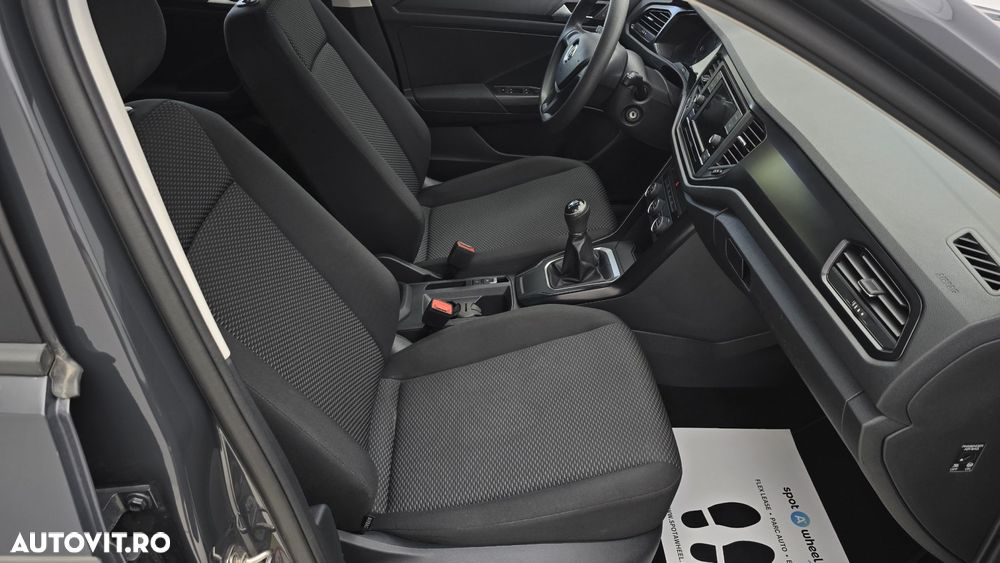 Volkswagen T-ROC 1.6 TDI Base - 19