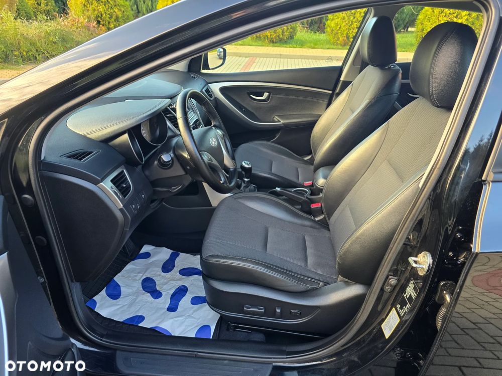 Hyundai i30 1.4 Premium - 18