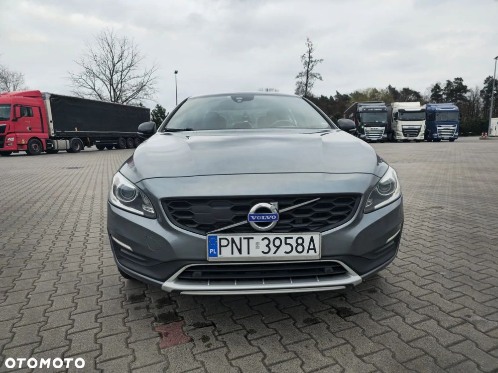 Volvo S60 Cross Country D4 Geartronic Summum - 14