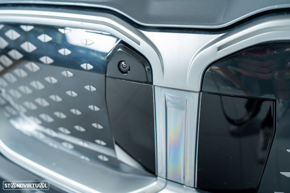 BMW iX2 eDrive20 Pack Desportivo M - 44