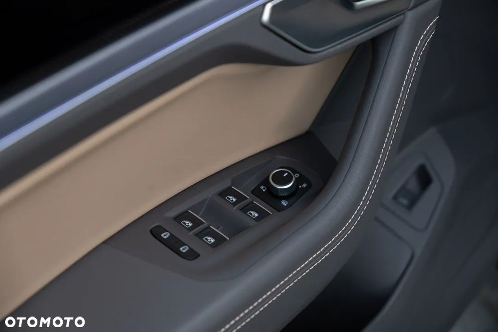 Volkswagen Touareg 3.0 V6 TDI 4Motion DPF Automatik R-Line - 24