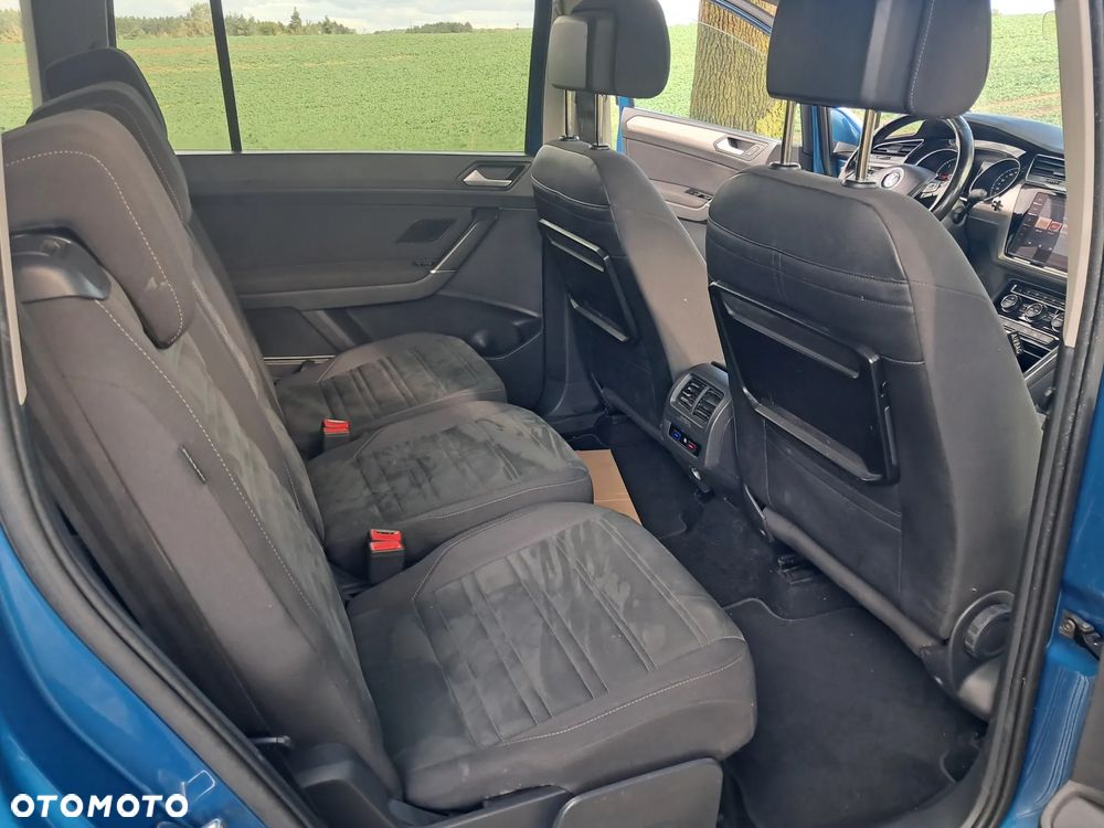 Volkswagen Touran 1.6 TDI SCR DSG IQ.DRIVE - 26