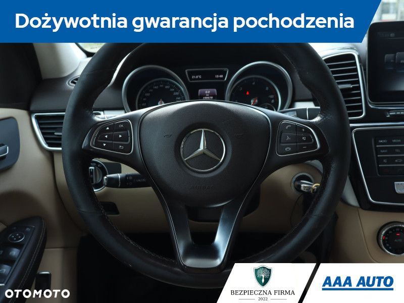 Mercedes-Benz GLE - 21