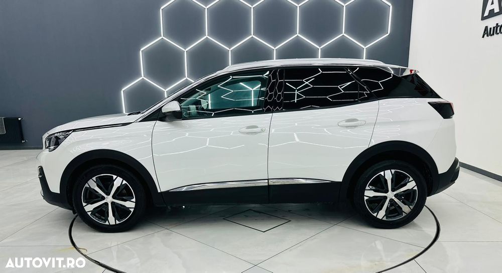 Peugeot 3008 PureTech 130 Stop & Start GPF Allure - 31