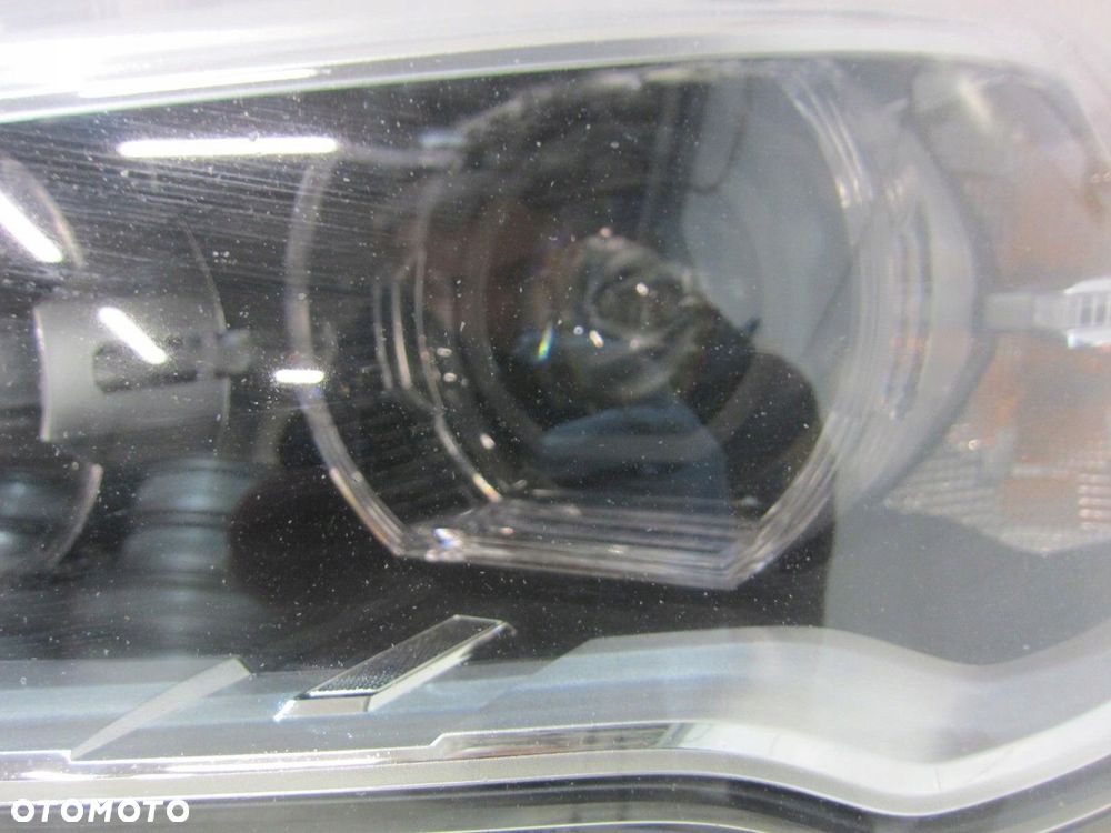 BMW X1 F48 LAMPA PRZEDNIA LEWY PRZÓD LED USA 7428739 7193711 63117428739 - 4