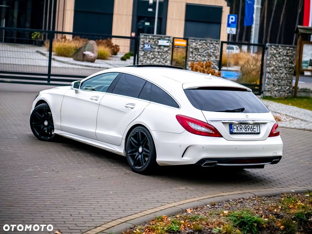 Mercedes-Benz CLS 350 d 4-Matic - 13