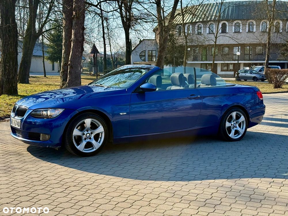 BMW Seria 3 320i - 1