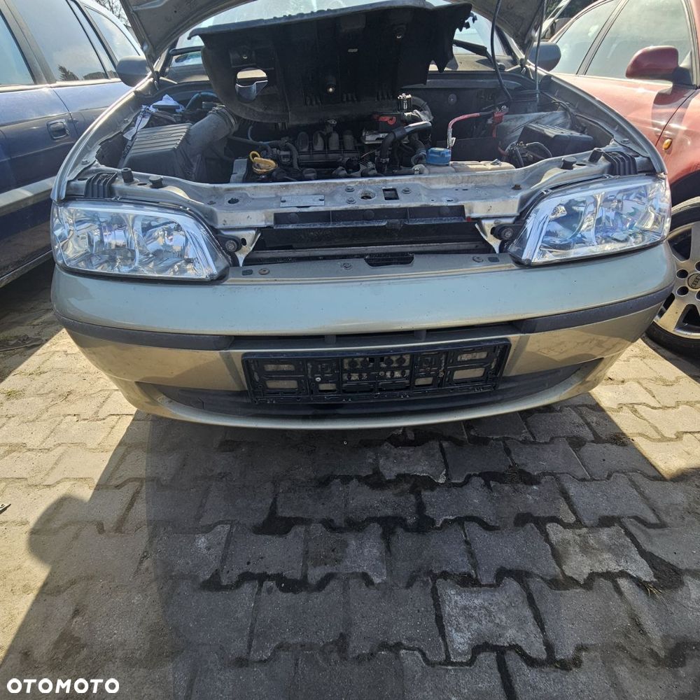 FIAT ALBEA, kareta (sedan) 2003r 1,3 B 59 kW / 80KM  pojazd na części: maska, zderzak, drzwi, szyby, lusterka, chłodnica ... - 7