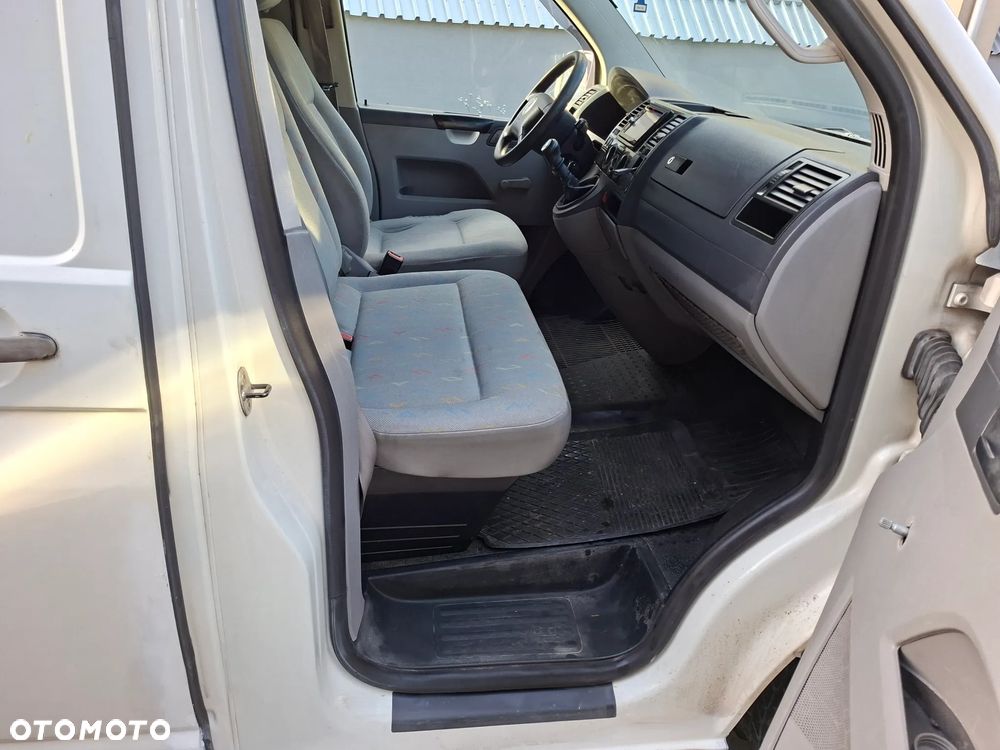 Volkswagen Transporter - 20