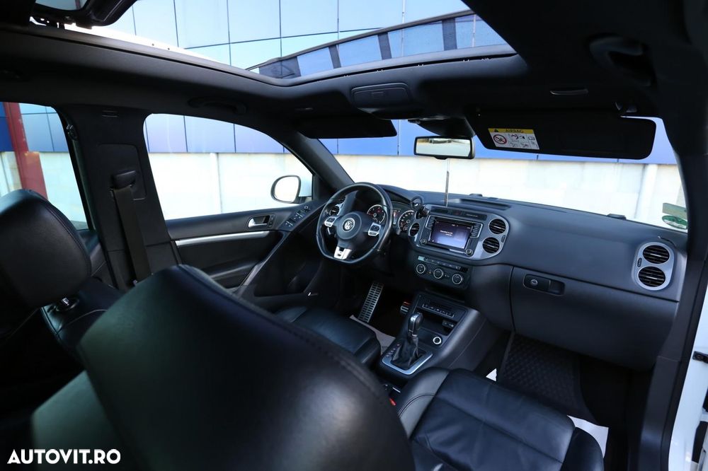 Volkswagen Tiguan - 16