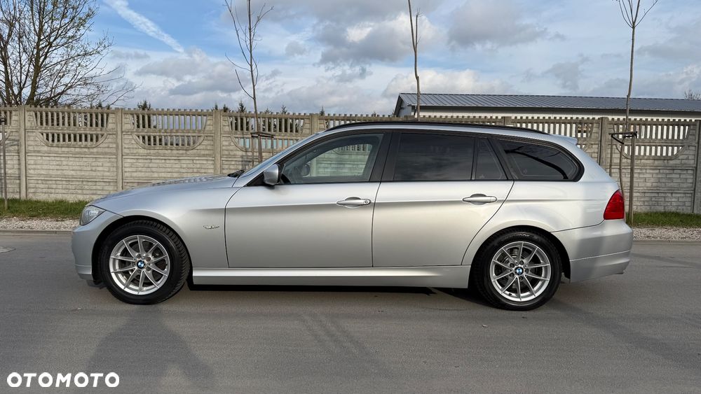 BMW Seria 3 320d DPF - 16