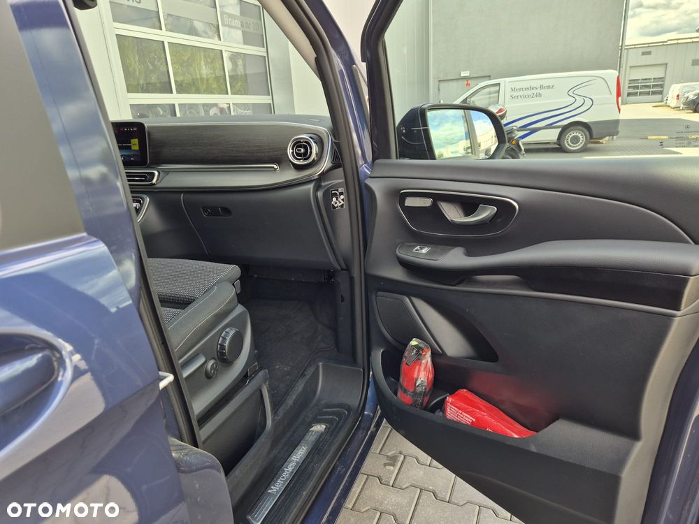 Mercedes-Benz Klasa V 300 d 9G-Tronic Avantgarde (d³ugi) - 16
