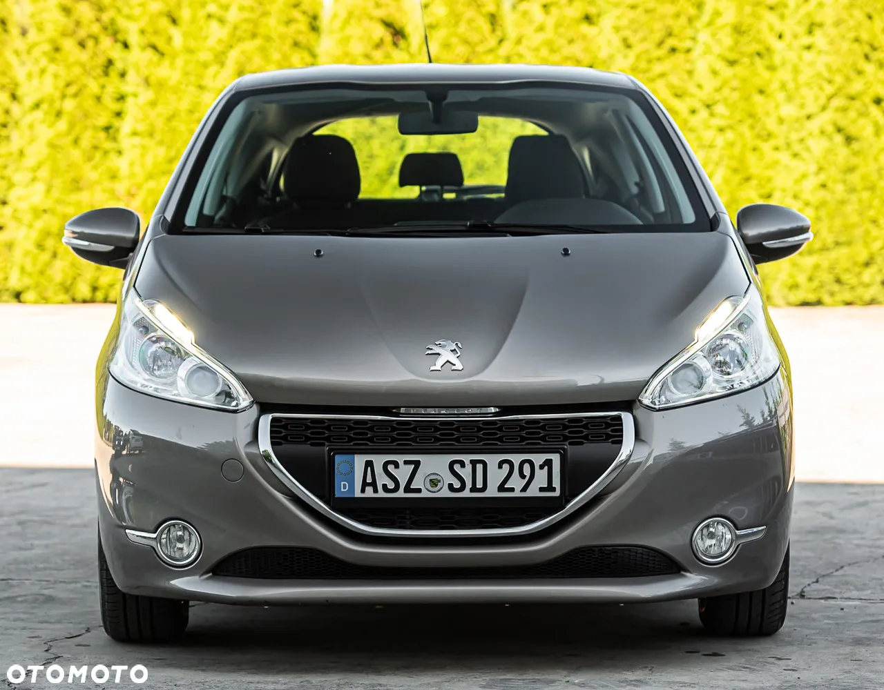 Peugeot 208 - 4