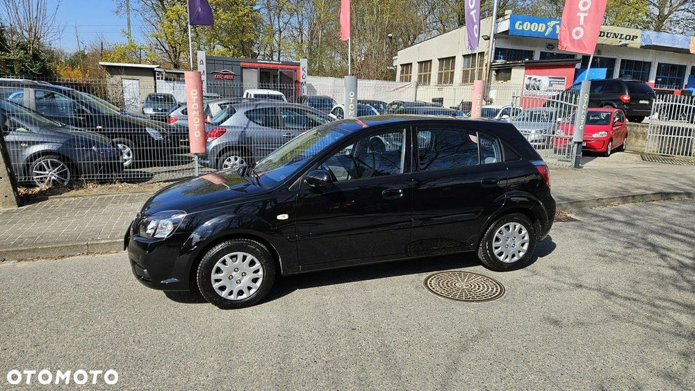 Kia Rio 1.4 Spirit - 2