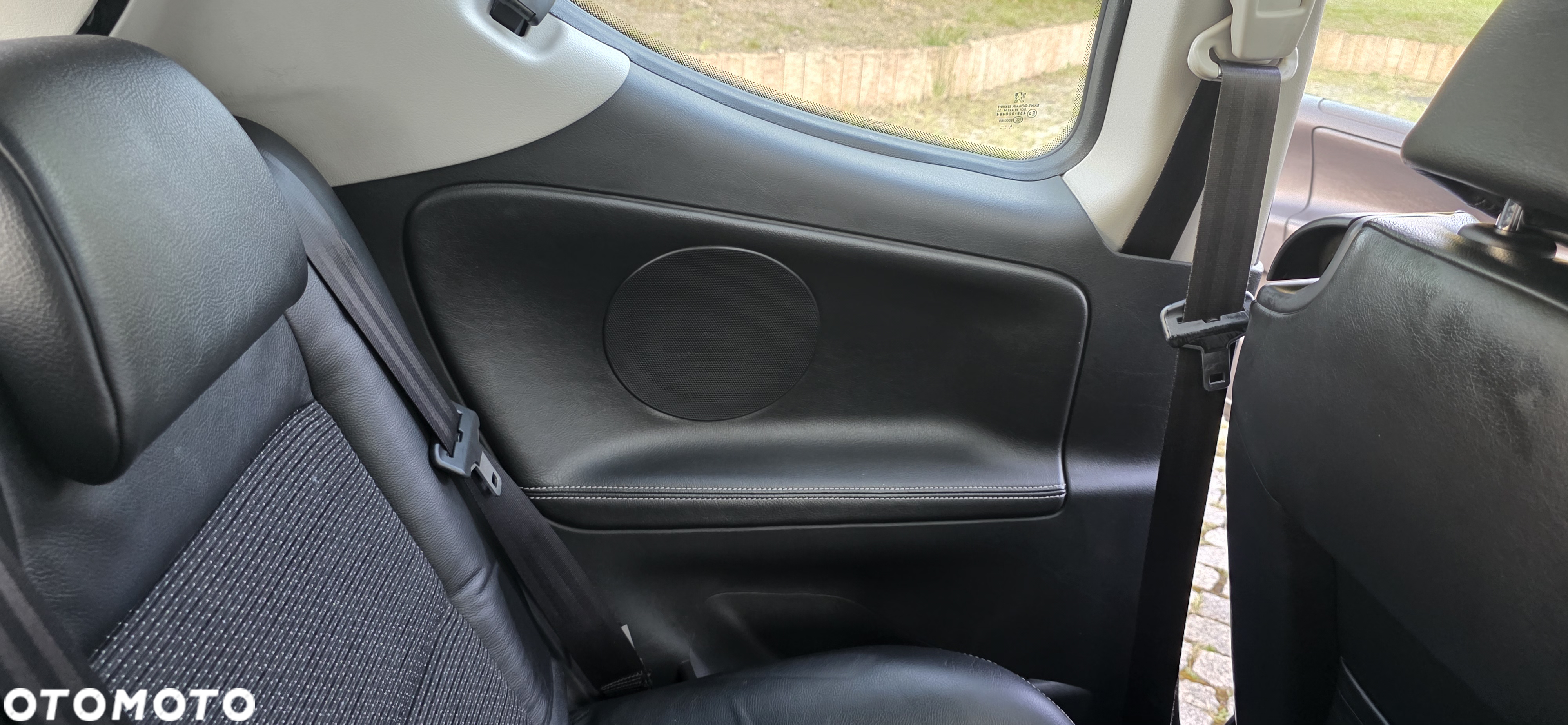 Peugeot 207 1.6 THP Platinum - 20