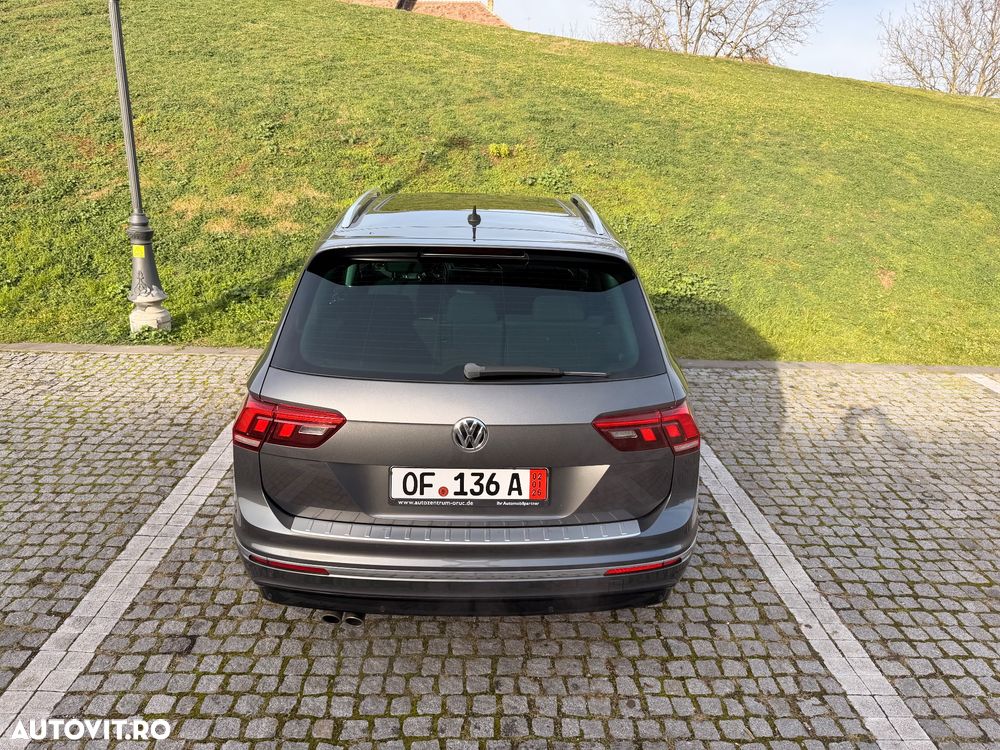 Volkswagen Tiguan - 13