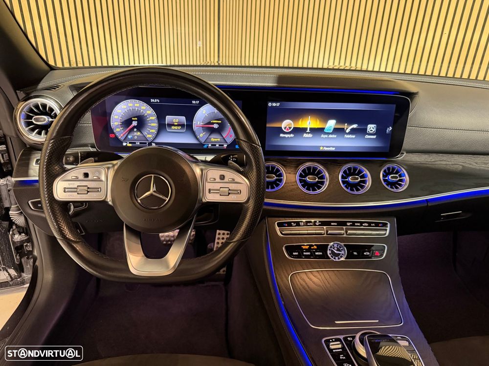 Mercedes-Benz E 220 d Cabrio 9G-Tronic AMG Line - 12