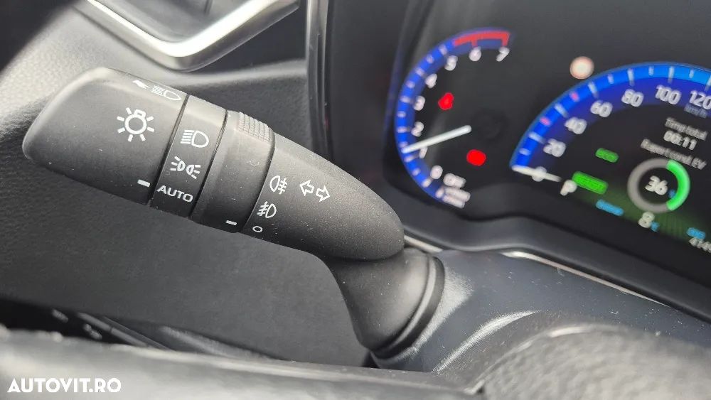 Toyota Corolla 1.8 HSD Dynamic - 25