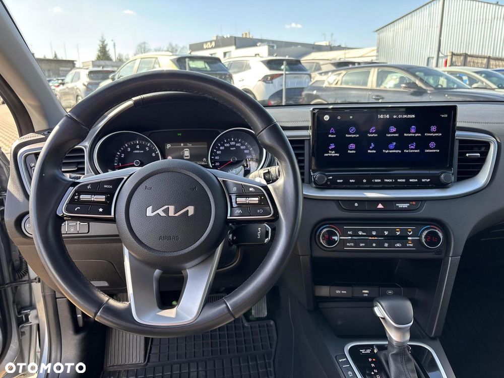 Kia Ceed 1.5 T-GDI M DCT - 14