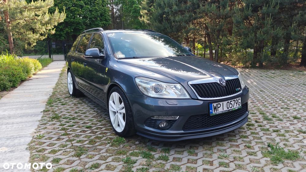 Skoda Octavia 2.0 TFSI RS DSG - 1