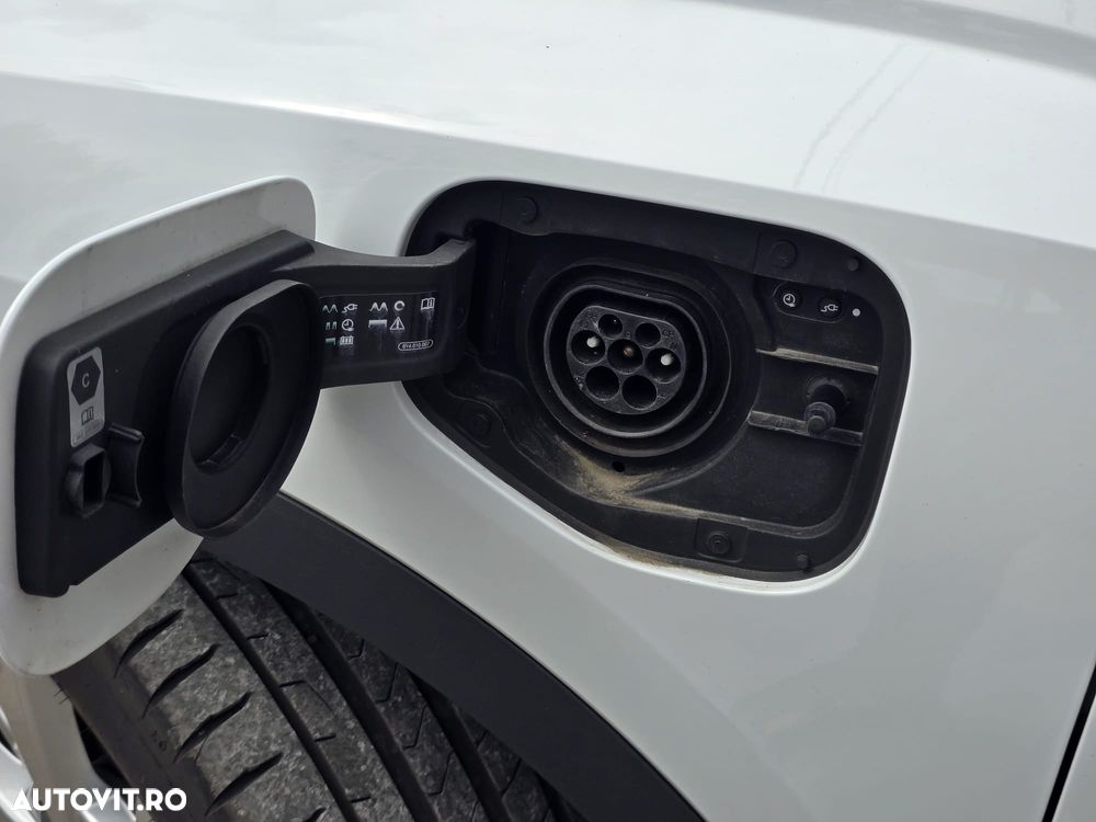 Audi Q3 45 TFSIe S tronic - 10