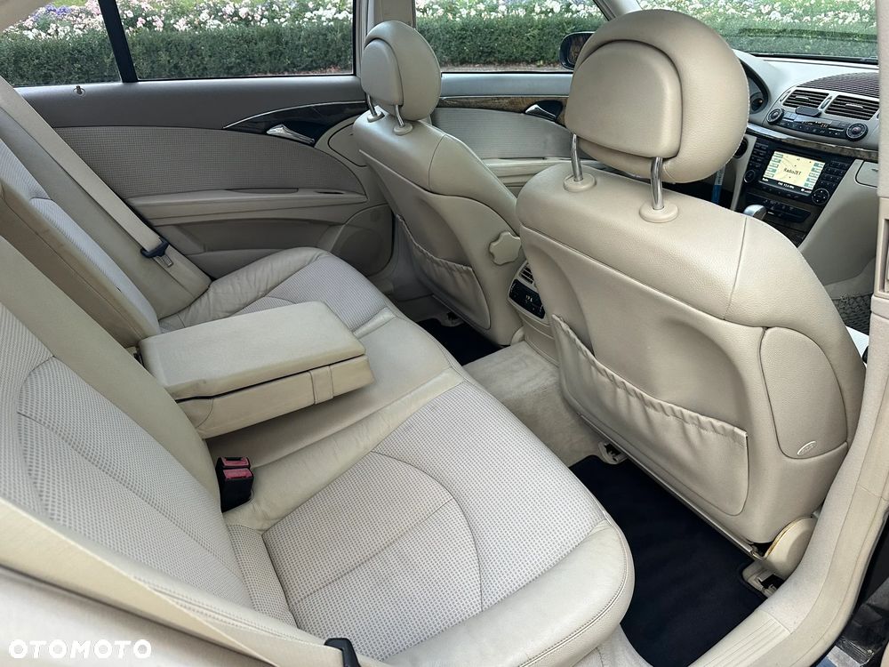 Mercedes-Benz Klasa E 200 CDI Automatik Avantgarde DPF - 33