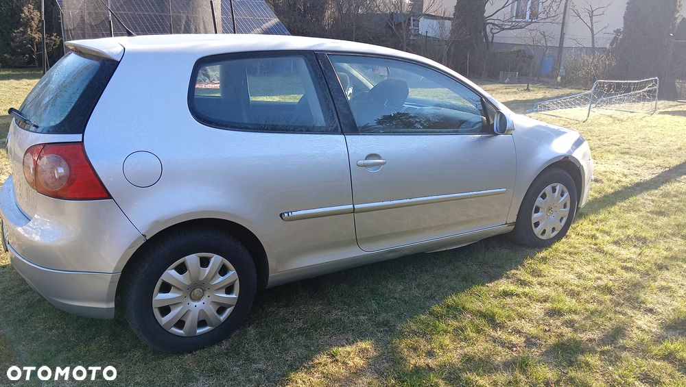 Volkswagen Golf 1.9 TDI Comfortline - 2