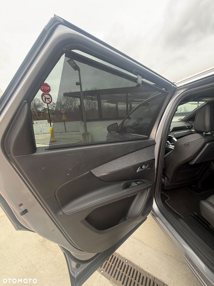 Peugeot 5008 1.6 PureTech GT Line S&S EAT8 - 23